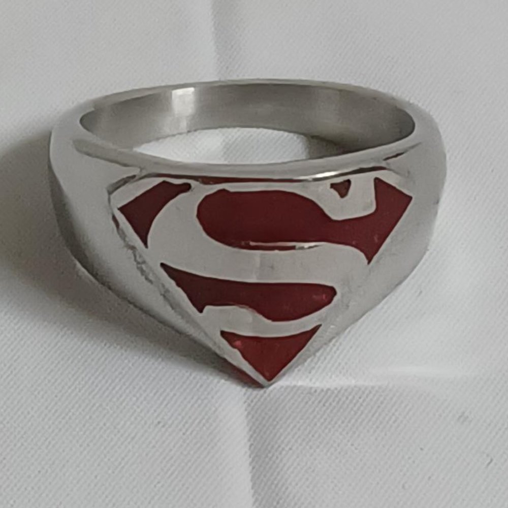 Superman Silver Ring w/ Red Size 12